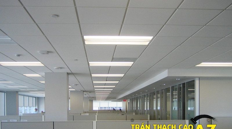 Tại sao nên sử dụng trần thả trong thi công trần thạch cao văn phòng?