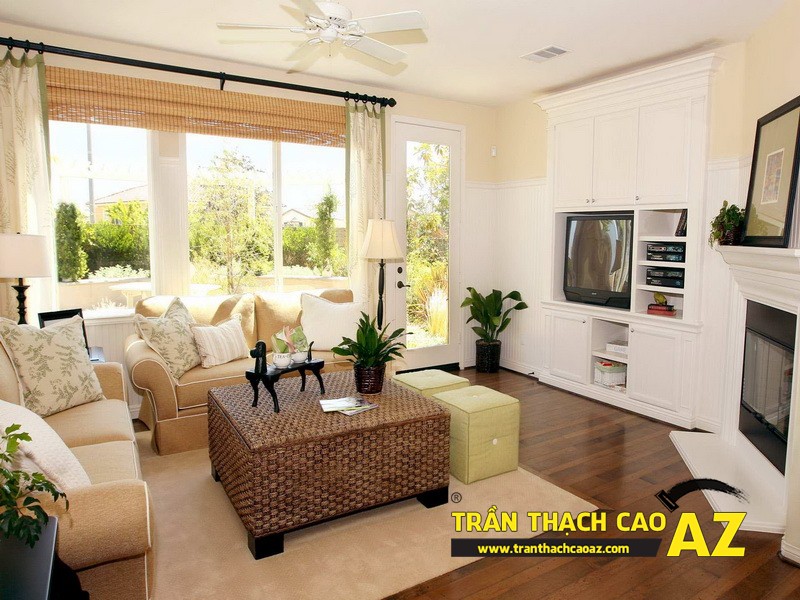 Mẫu trần thạch cao đơn giản mà đẹp dành cho phòng khách Mẫu trần thạch cao đơn giản mà đẹp dành cho phòng khách