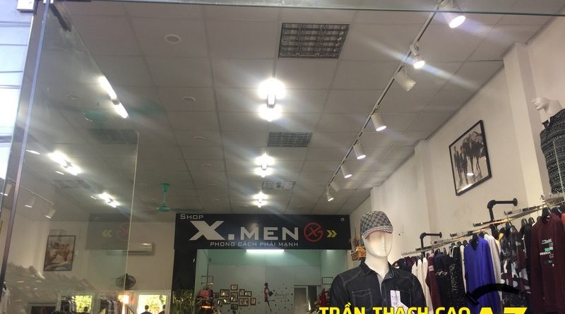 Hoàn thiện thi công trần công trần thạch cho shop quần áo Xmen tại Phủ Lý, Hà Nam