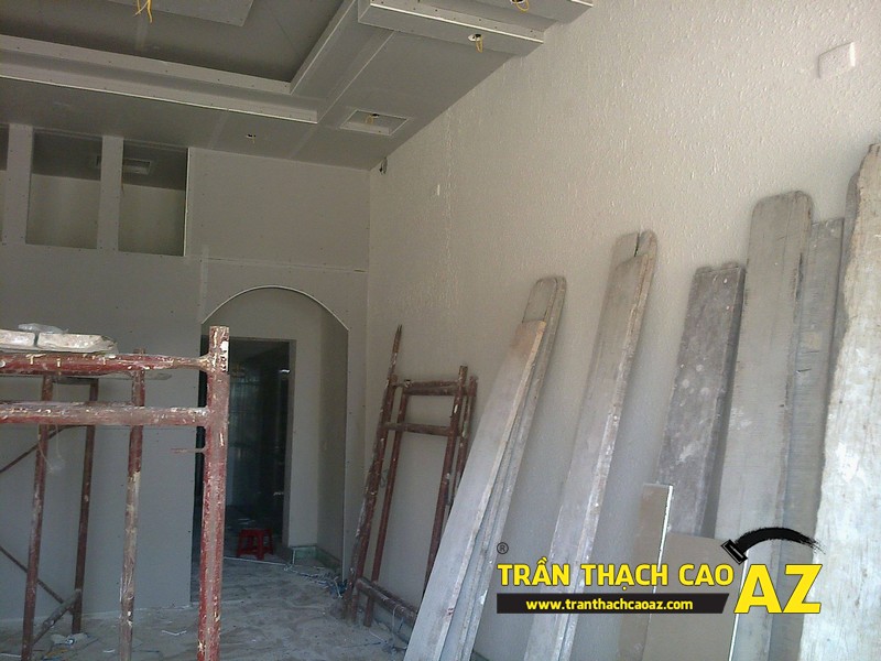Thi công trần thạch cao nhà anh Bảo tại Mão Điền, Thuận Thành, Bắc Ninh