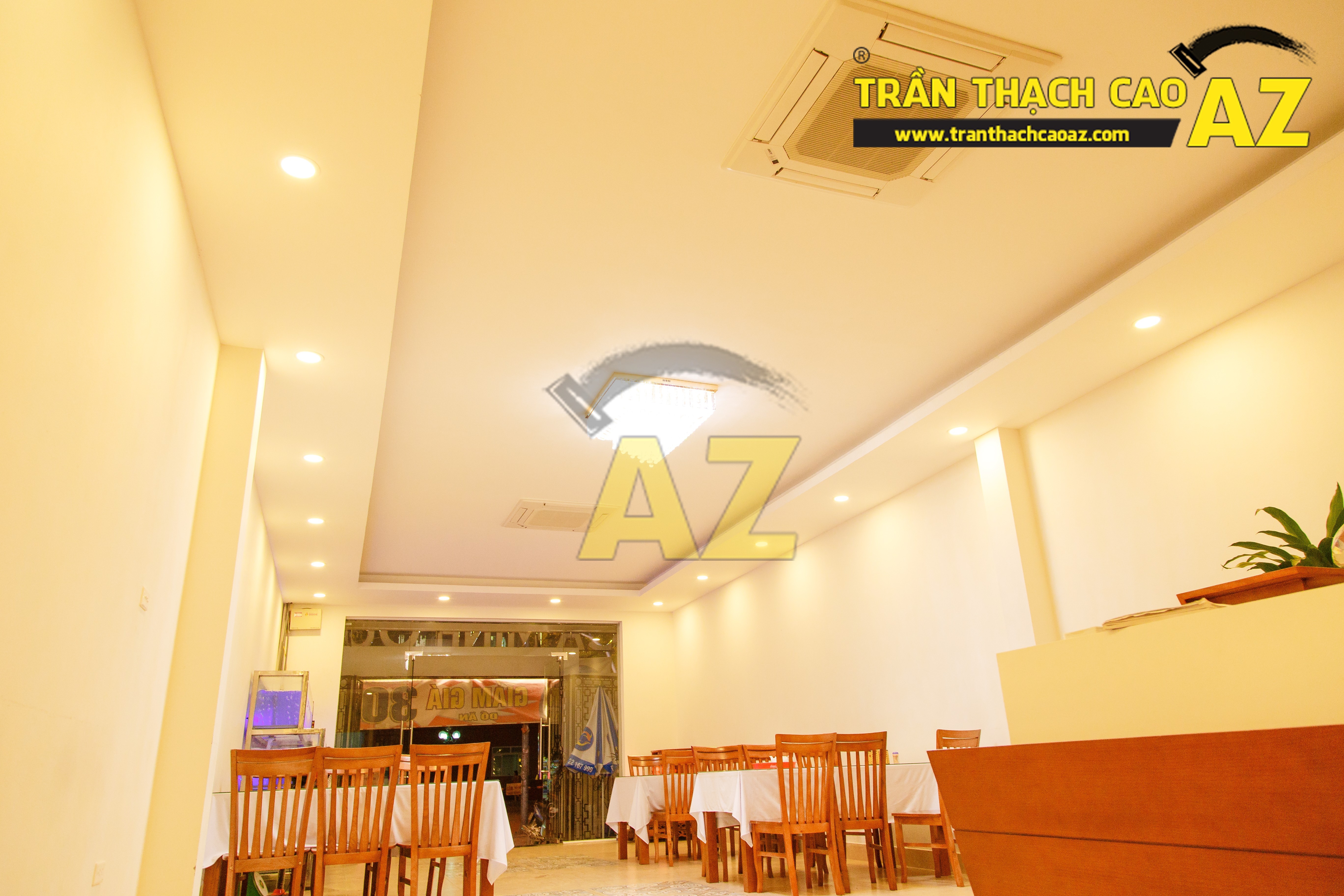 Mẫu trần thạch cao nhà hàng đẹp 07