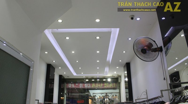 Amirossi hút khách nhờ thiết kế trần thạch cao shop nhỏ đẹp bắt mắt tại số 227, Chùa Bộc