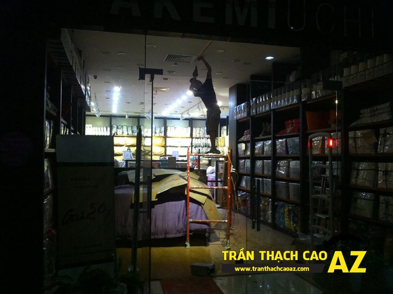 Hoàn thiện tạo hình trần thạch cao showroom AKEMI Uchi, L4 Vincom Center Bà Triệu 02