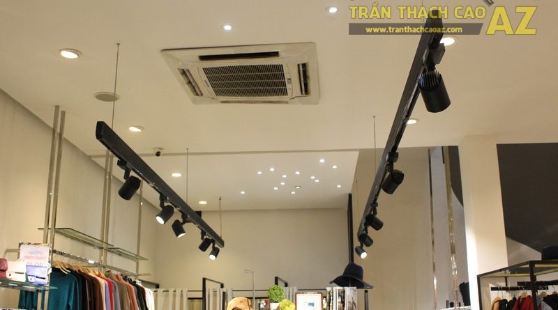 Hoàn thiện trần thạch cao phẳng cho cửa hàng thời trang Daisy 141 Thái Hà