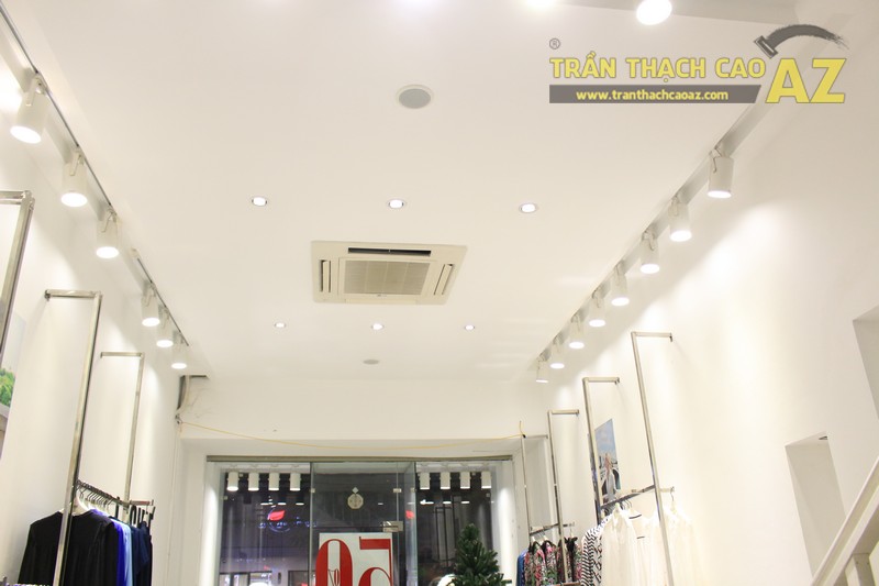 Trần thạch cao cho cửa hàng thời trang Lecine Đống Đa, Hà Nội