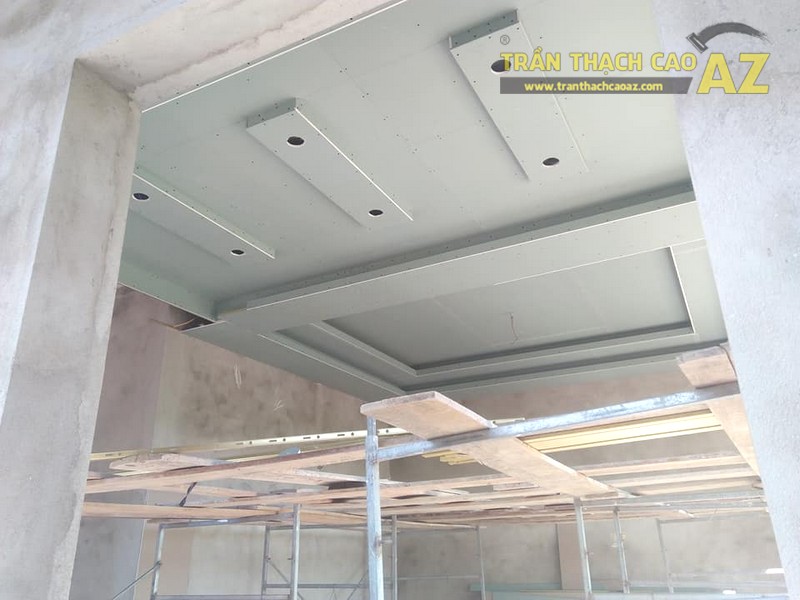 Thi công trần thạch cao nhà cấp 4 hiện đại tại Thanh Liêm, Hà Nam - 04