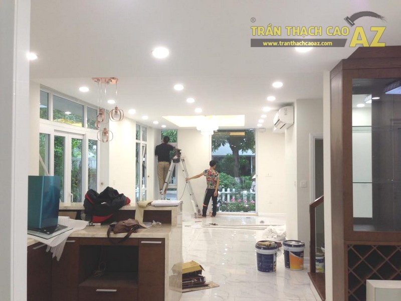Thi công trần thạch cao phòng khách đẹp cho gia đình chị Thỏa, KĐT Ecopark - 01 Thi công trần thạch cao phòng khách đẹp cho gia đình chị Thỏa, KĐT Ecopark - 01